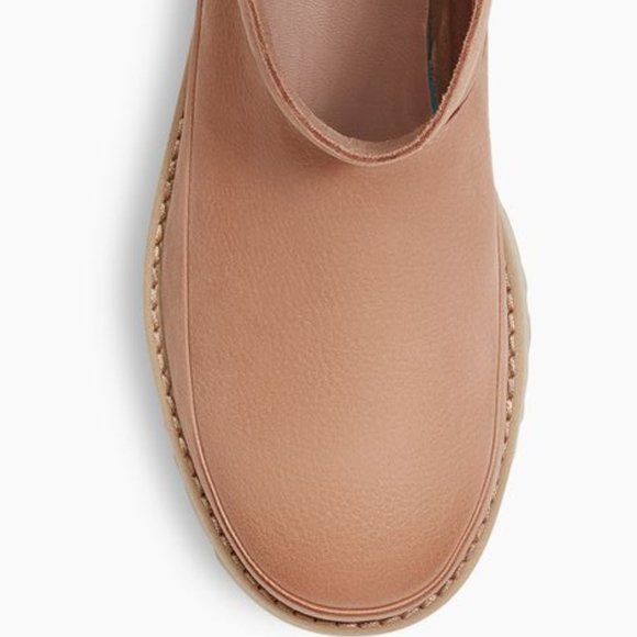 UGG Deconstructed Lace Color Arroyo - Picture 6 of 7